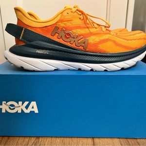 Hoka Women’s 6.5 pro fly
